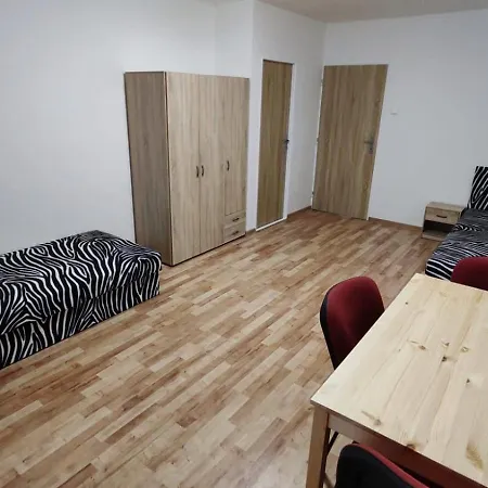 Pro 6 Osob, M2 Apartamento